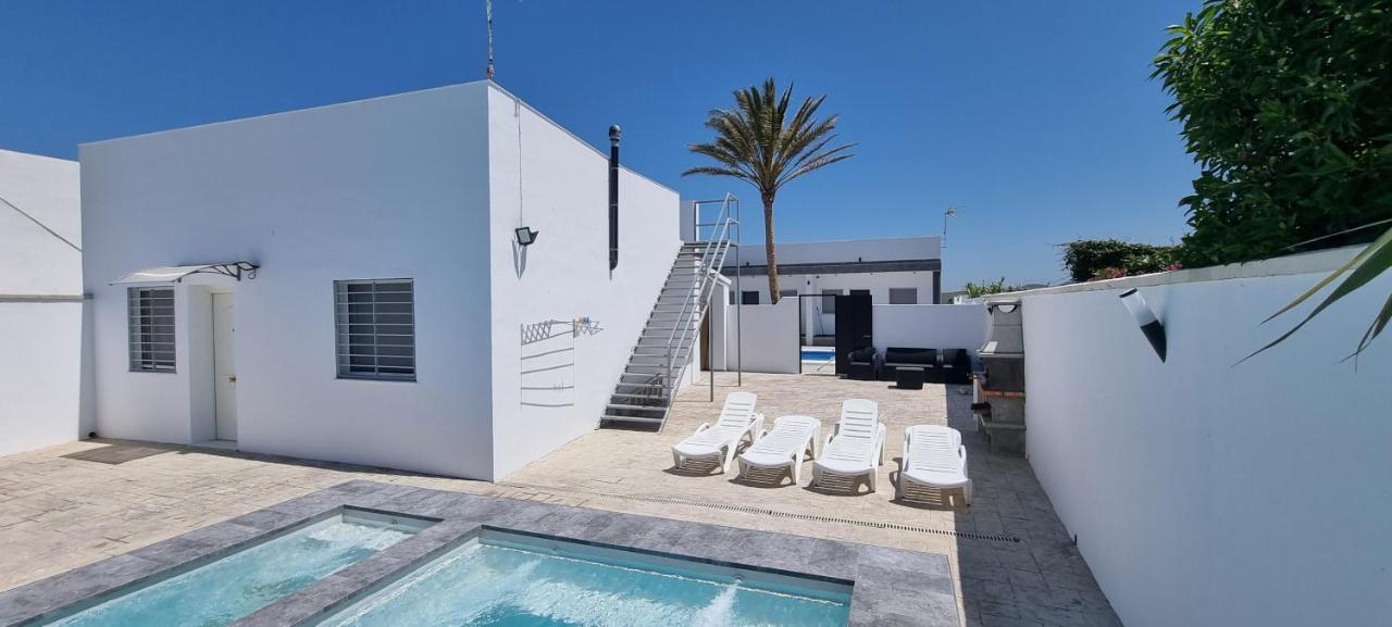 Casa Marismas Holiday home *